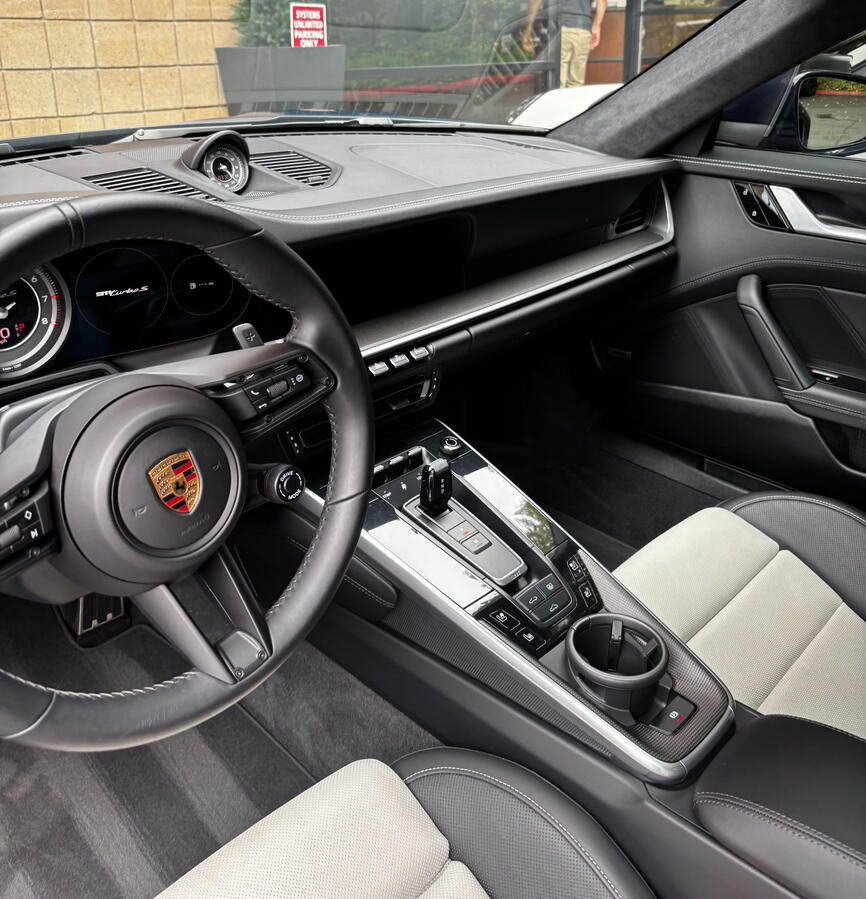Porsche Taycan Porsche Taycan